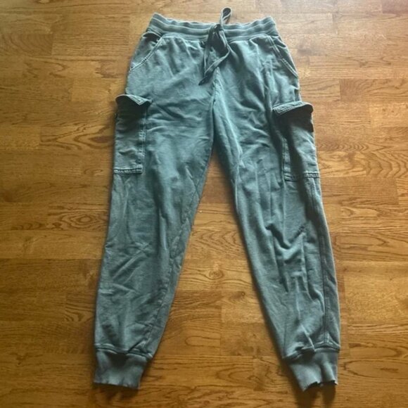 aerie sunwashed cargo sweatpants olive green s jogger soft pockets army aeo - Picture 3 of 6